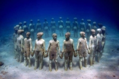 underwater-sculpture
